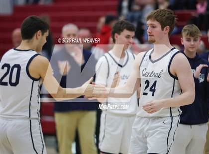 Thumbnail 2 in Mount Carmel vs. Central Columbia (PIAA District 4 Class 4A Consolation) photogallery.