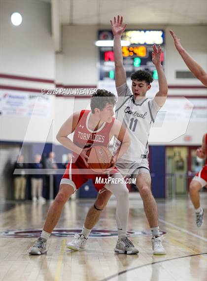 Thumbnail 1 in Mount Carmel vs. Central Columbia (PIAA District 4 Class 4A Consolation) photogallery.