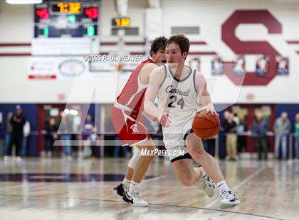 Thumbnail 2 in Mount Carmel vs. Central Columbia (PIAA District 4 Class 4A Consolation) photogallery.
