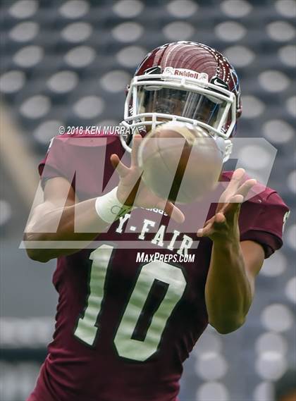 Thumbnail 3 in Cy-Fair vs Atascocita (UIL 6A Regional Playoff) photogallery.