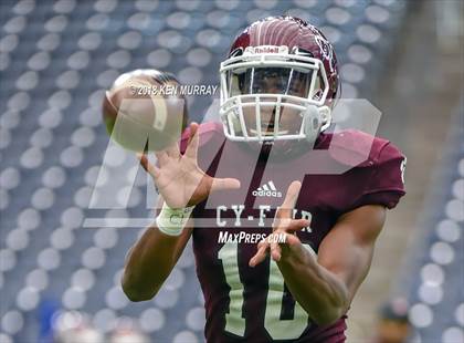 Thumbnail 3 in Cy-Fair vs Atascocita (UIL 6A Regional Playoff) photogallery.