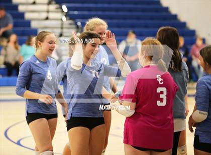 Thumbnail 3 in Bledsoe County vs. Sale Creek photogallery.