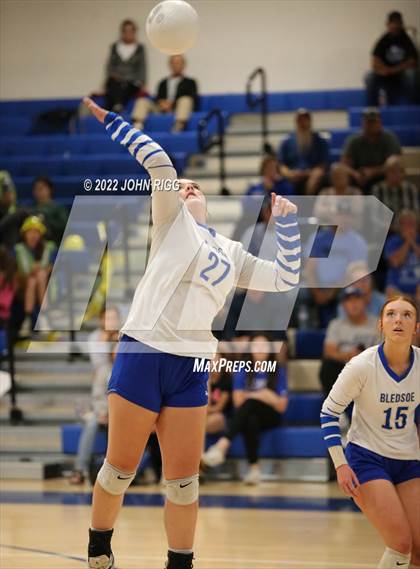 Thumbnail 2 in Bledsoe County vs. Sale Creek photogallery.