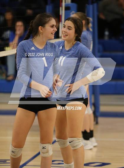 Thumbnail 2 in Bledsoe County vs. Sale Creek photogallery.