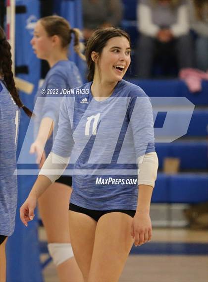 Thumbnail 2 in Bledsoe County vs. Sale Creek photogallery.