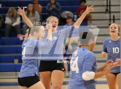 Thumbnail 1 in Bledsoe County vs. Sale Creek photogallery.