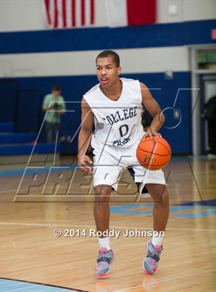 Thumbnail 3 in Fort Bend Bush vs. College Park (McDonald's Texas Invitational) photogallery.