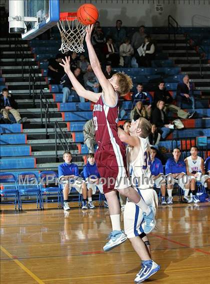 Thumbnail 2 in Riverton vs St. Joe-Ogden (Riverton Shootout) photogallery.