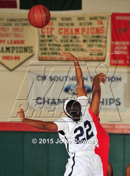Thumbnail 2 in Summit vs. Rancho Verde (Lady Bears Holiday Classic) photogallery.