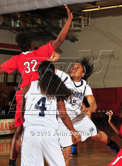 Thumbnail 3 in Summit vs. Rancho Verde (Lady Bears Holiday Classic) photogallery.