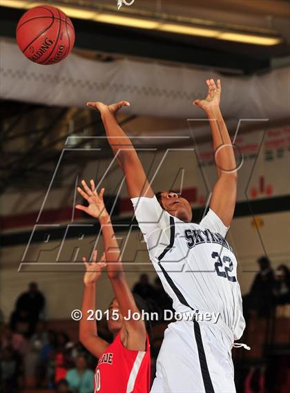 Thumbnail 1 in Summit vs. Rancho Verde (Lady Bears Holiday Classic) photogallery.