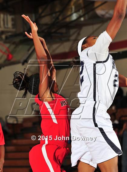 Thumbnail 2 in Summit vs. Rancho Verde (Lady Bears Holiday Classic) photogallery.