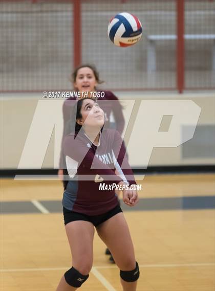 Thumbnail 3 in JV: Marshall vs O'Connor photogallery.