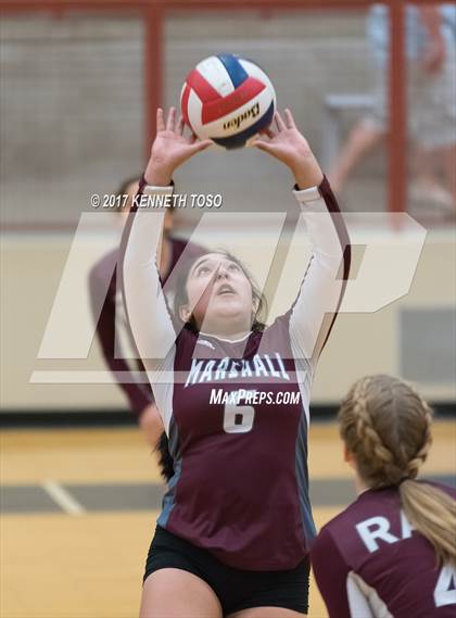 Thumbnail 3 in JV: Marshall vs O'Connor photogallery.