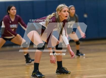 Thumbnail 1 in JV: Marshall vs O'Connor photogallery.