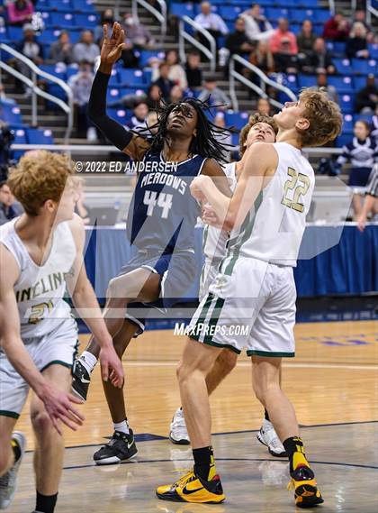Thumbnail 2 in The Meadows School vs. Incline (NIAA State 2A Championship) photogallery.