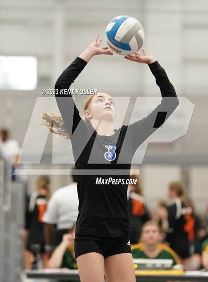 Thumbnail 2 in Marian vs. Lowell photogallery.