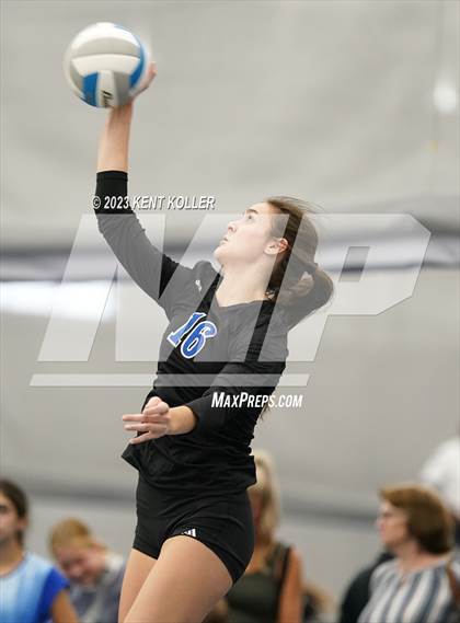 Thumbnail 3 in Marian vs. Lowell photogallery.