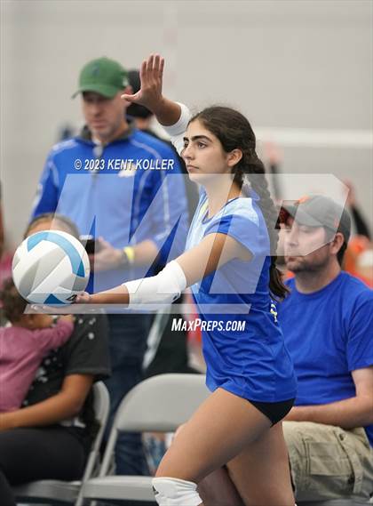 Thumbnail 2 in Marian vs. Lowell photogallery.