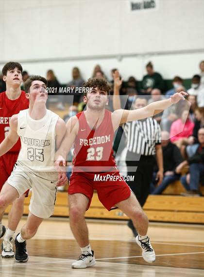 Thumbnail 3 in Freedom vs. Laurel  photogallery.