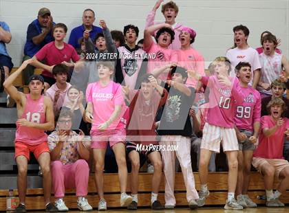 Thumbnail 1 in Hamilton-Wenham Regional vs Ipswich (MIAA Division 4 Round of 16) photogallery.