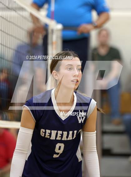 Thumbnail 3 in Hamilton-Wenham Regional vs Ipswich (MIAA Division 4 Round of 16) photogallery.