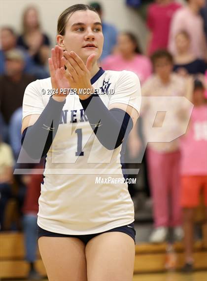 Thumbnail 3 in Hamilton-Wenham Regional vs Ipswich (MIAA Division 4 Round of 16) photogallery.