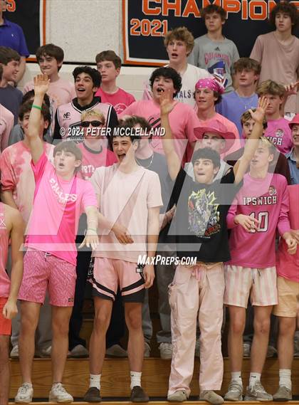 Thumbnail 3 in Hamilton-Wenham Regional vs Ipswich (MIAA Division 4 Round of 16) photogallery.