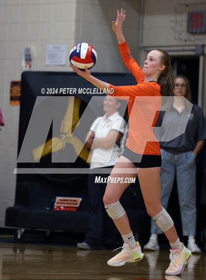 Thumbnail 2 in Hamilton-Wenham Regional vs Ipswich (MIAA Division 4 Round of 16) photogallery.
