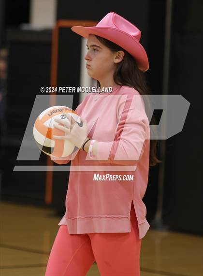 Thumbnail 1 in Hamilton-Wenham Regional vs Ipswich (MIAA Division 4 Round of 16) photogallery.