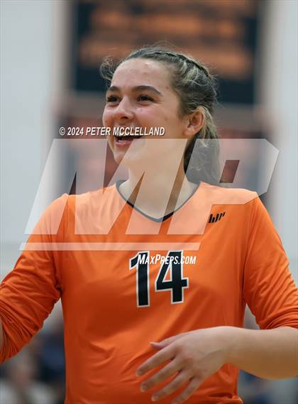 Thumbnail 1 in Hamilton-Wenham Regional vs Ipswich (MIAA Division 4 Round of 16) photogallery.