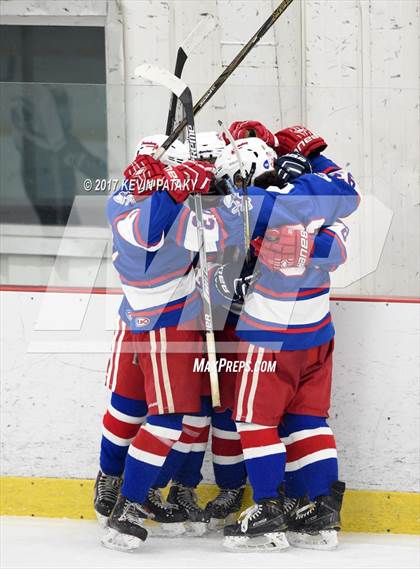 Thumbnail 3 in Glastonbury @ East Catholic photogallery.