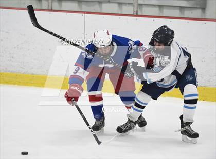 Thumbnail 3 in Glastonbury @ East Catholic photogallery.