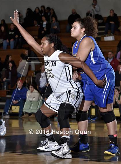 Thumbnail 1 in Fountain Valley @ Canyon photogallery.