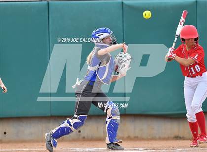 Thumbnail 3 in Lee [Robert E.] vs Pflugerville (NISD Softball Tournament) photogallery.