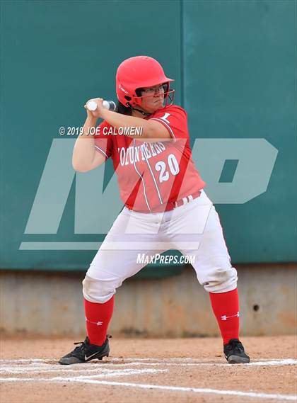 Thumbnail 1 in Lee [Robert E.] vs Pflugerville (NISD Softball Tournament) photogallery.