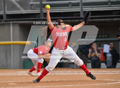 Thumbnail 2 in Lee [Robert E.] vs Pflugerville (NISD Softball Tournament) photogallery.