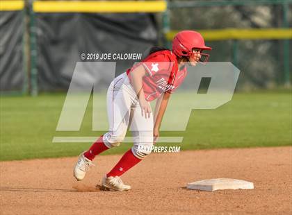 Thumbnail 2 in Lee [Robert E.] vs Pflugerville (NISD Softball Tournament) photogallery.