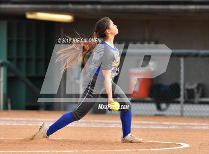 Thumbnail 2 in Lee [Robert E.] vs Pflugerville (NISD Softball Tournament) photogallery.