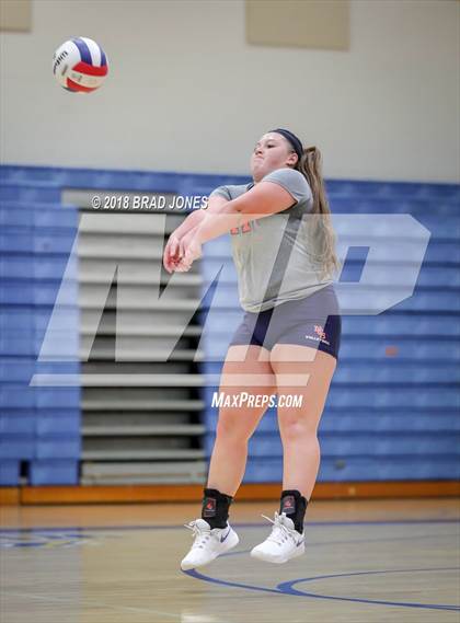 Thumbnail 3 in Friendship Christian vs Nashville Christian (TSSAA Division II-A District Playoff) photogallery.