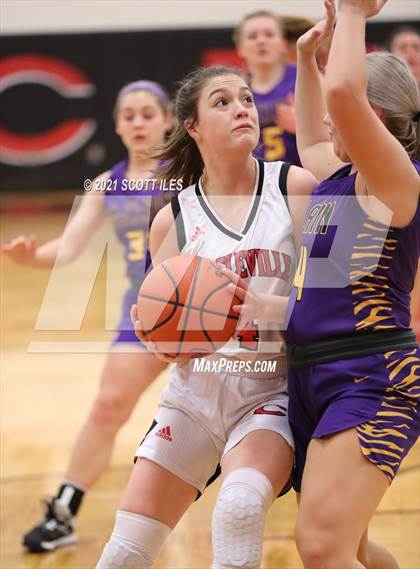 Thumbnail 3 in McClain vs. Circleville (OHSAA D2 District Semifinal) photogallery.