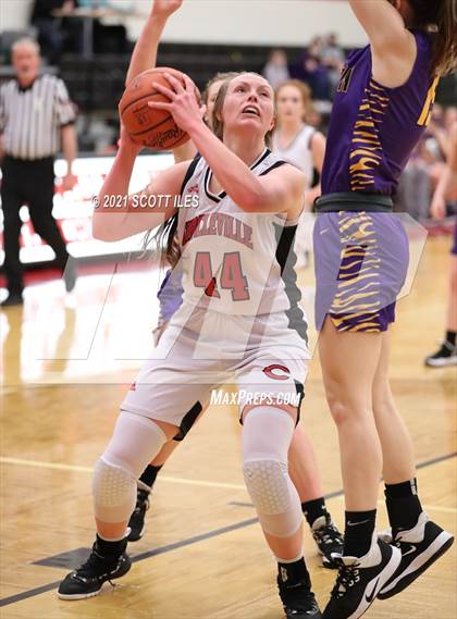 Thumbnail 2 in McClain vs. Circleville (OHSAA D2 District Semifinal) photogallery.