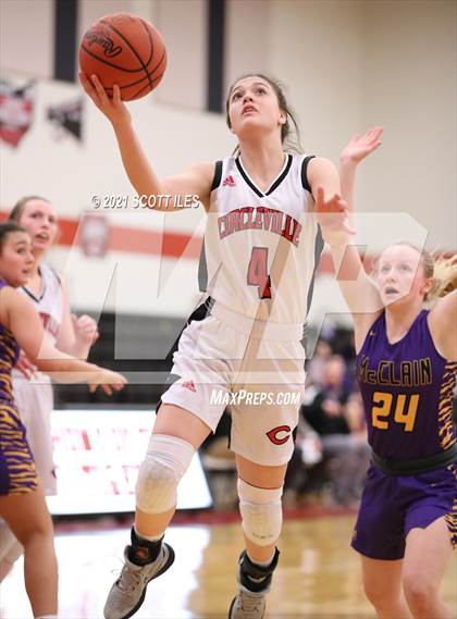 Thumbnail 2 in McClain vs. Circleville (OHSAA D2 District Semifinal) photogallery.