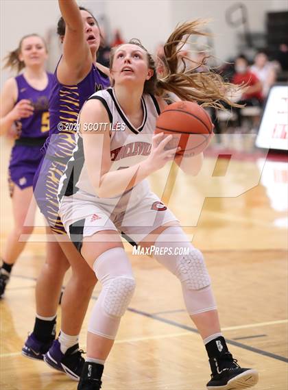 Thumbnail 3 in McClain vs. Circleville (OHSAA D2 District Semifinal) photogallery.