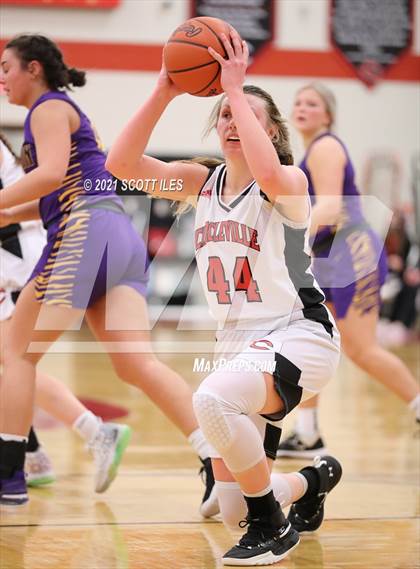 Thumbnail 1 in McClain vs. Circleville (OHSAA D2 District Semifinal) photogallery.