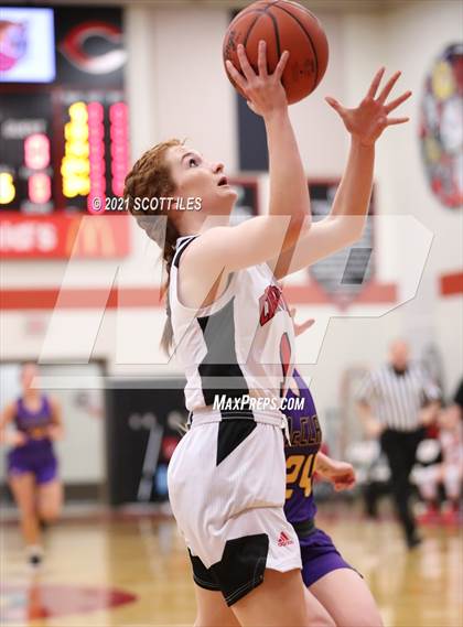 Thumbnail 3 in McClain vs. Circleville (OHSAA D2 District Semifinal) photogallery.