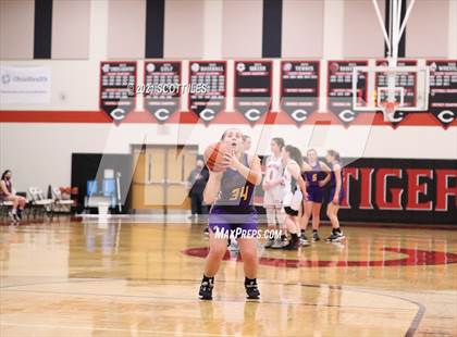 Thumbnail 1 in McClain vs. Circleville (OHSAA D2 District Semifinal) photogallery.