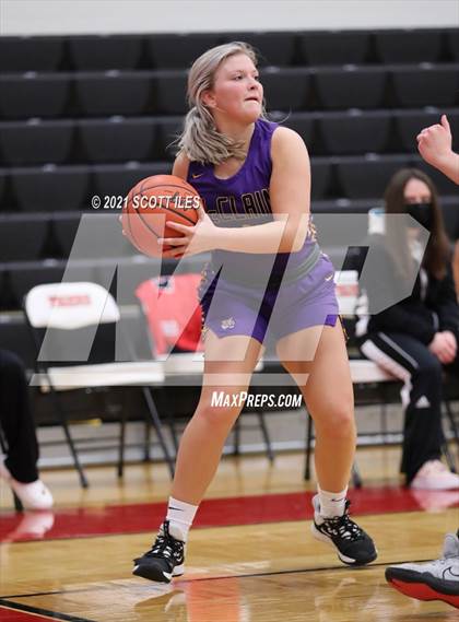 Thumbnail 1 in McClain vs. Circleville (OHSAA D2 District Semifinal) photogallery.