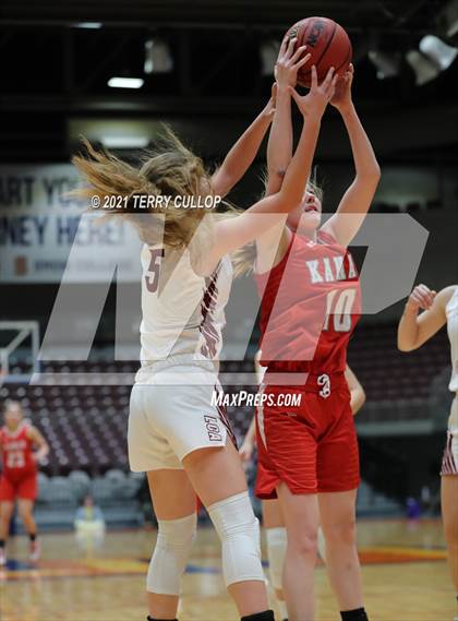 Thumbnail 3 in Kanab vs. Layton Christian Academy (UHSAA 2A Semifinal) photogallery.