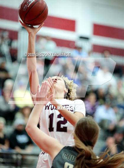 Thumbnail 3 in The Colony vs Mansfield Timberview (UIL 5A Regional Quarterfinal) photogallery.